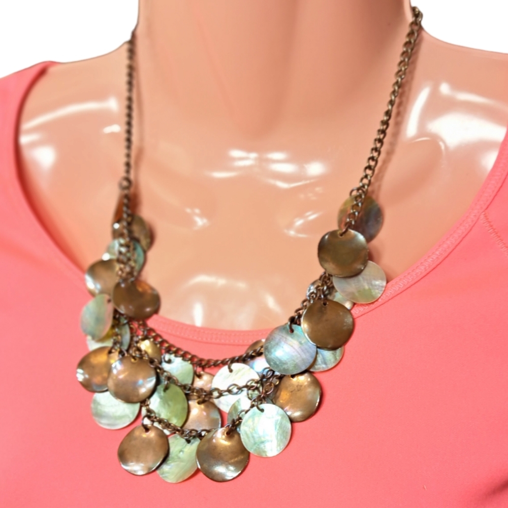 Women's‎ Metal Mother of Faux Pearls Copper & Olive Green Necklace 10.5 I…
